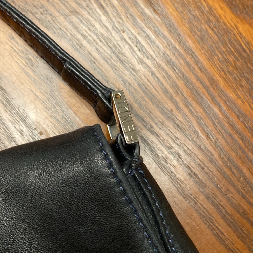 Fendi Leather Flap Pochette Baguette Shoulder Bag - Picture 5 of 10